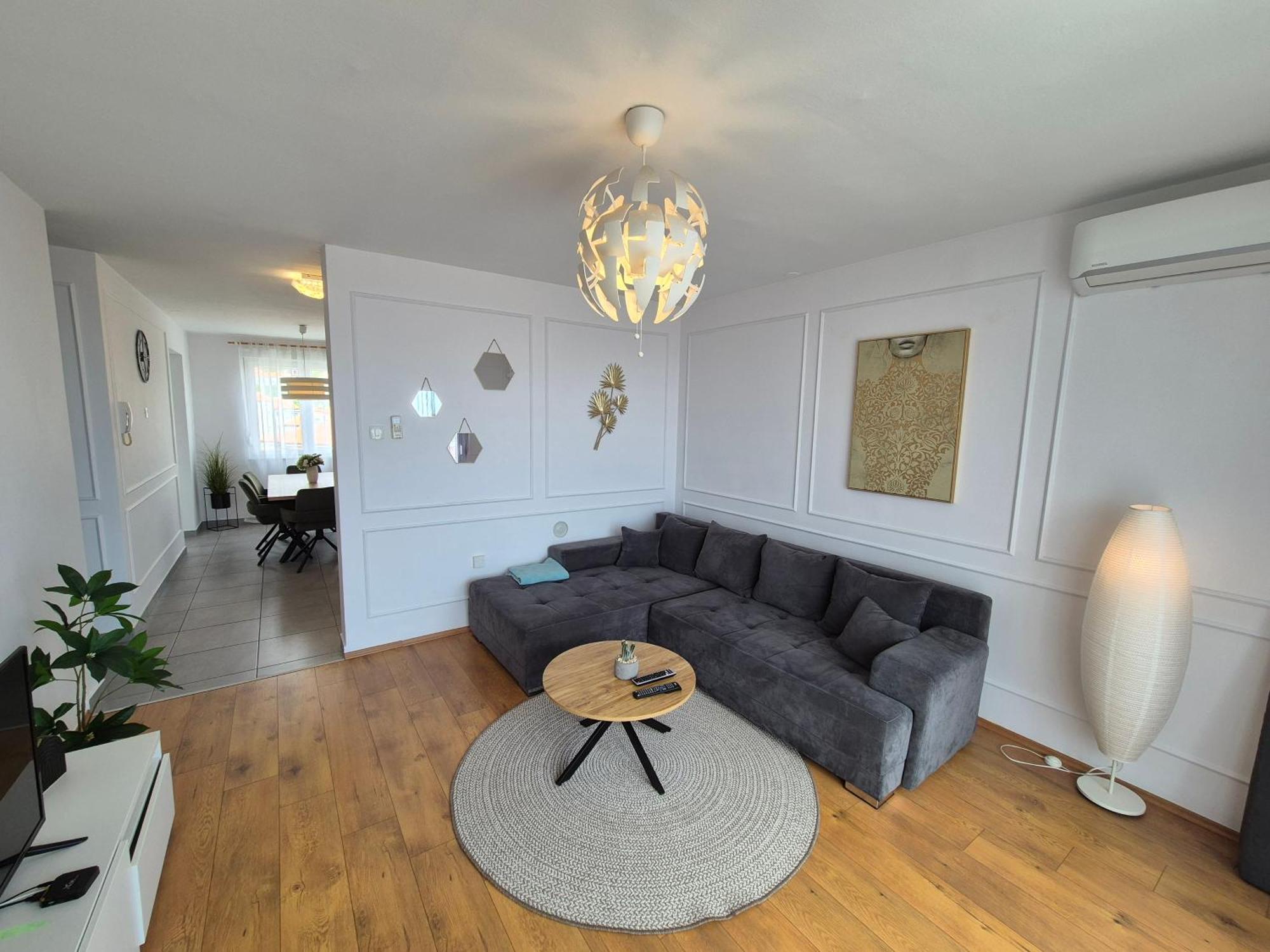 Victory Sea View Apartment Rijeka Exterior photo